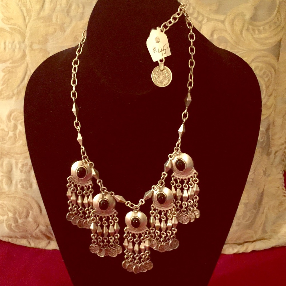 $15 OFF-Pewter Necklace w/black onyx Accents